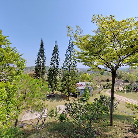 Baan Suan Plearndara Appartement Wang Nam Khiao Buitenkant foto