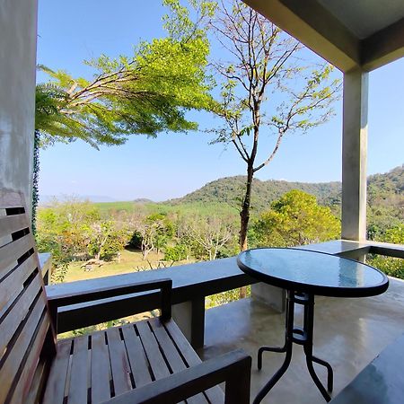 Baan Suan Plearndara Appartement Wang Nam Khiao Buitenkant foto
