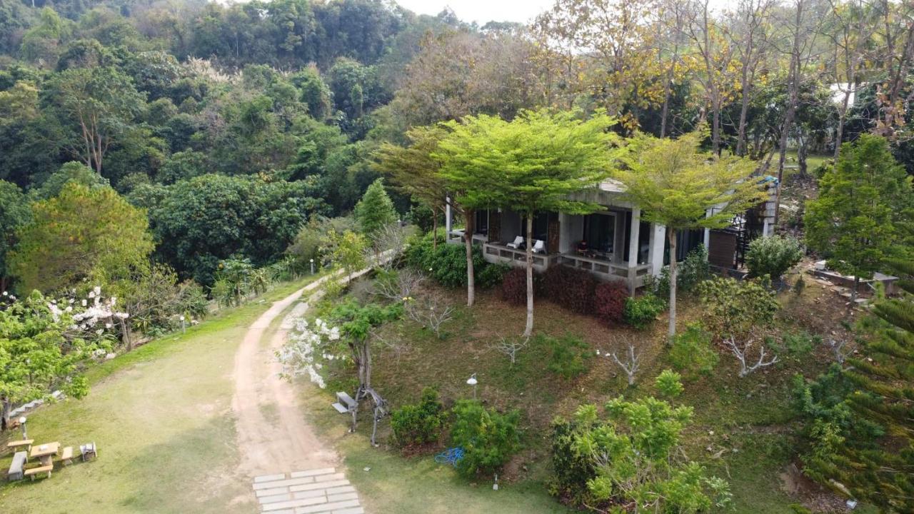 Baan Suan Plearndara Appartement Wang Nam Khiao Buitenkant foto